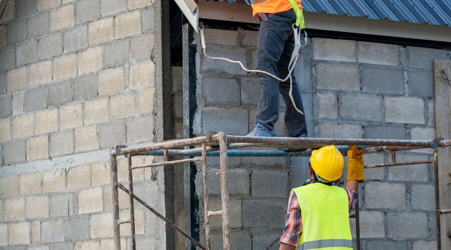 Professional residential roofers in Cragford, AL